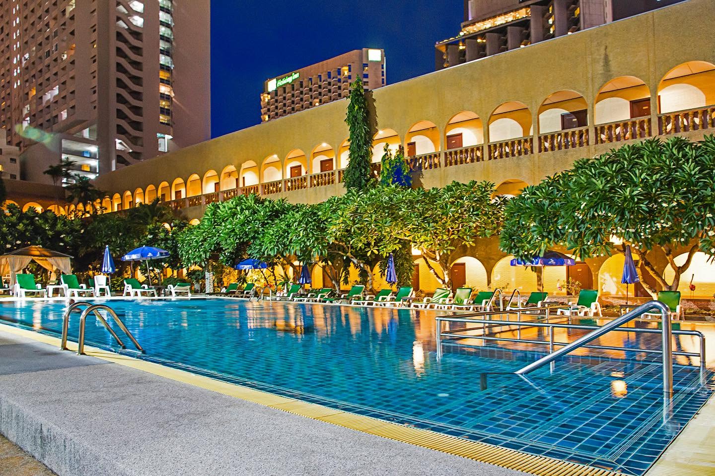S Lodge Pattaya