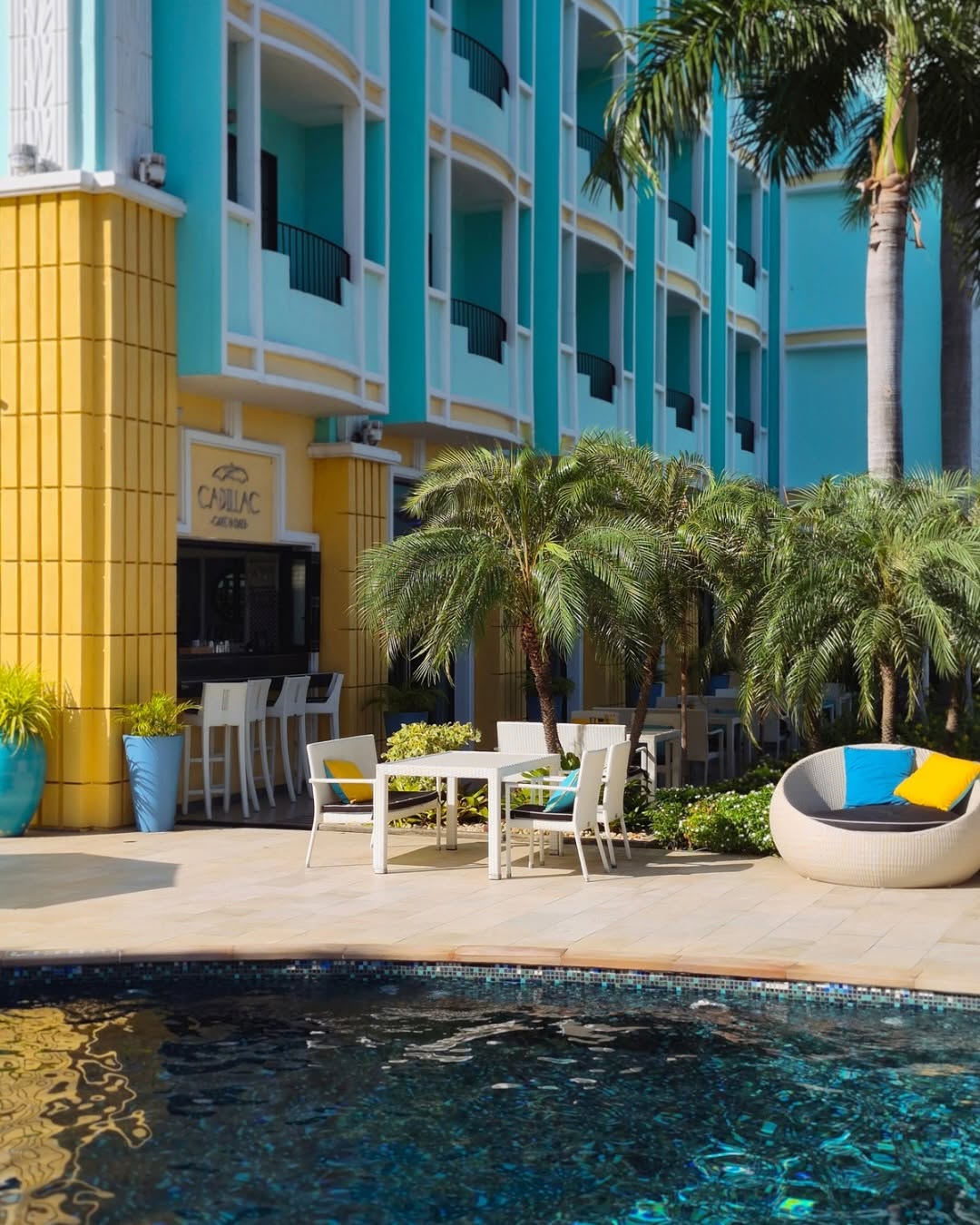 Wave Hotel Pattaya