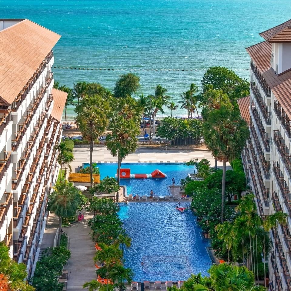 Welcome World Beach front resort