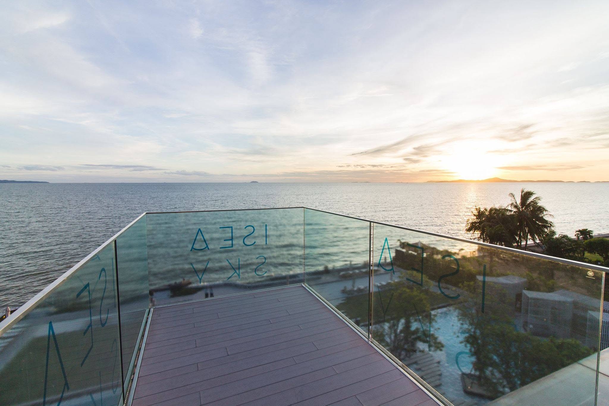 ISEA Sky & The Jetty Pattaya