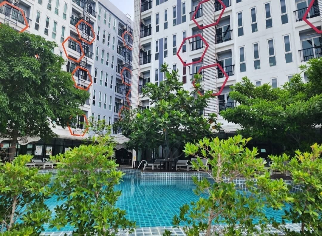 P Plus Hotel